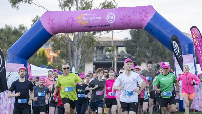 Mother's Day Classic run and walk at Bellerive. Picture: Chris Kidd