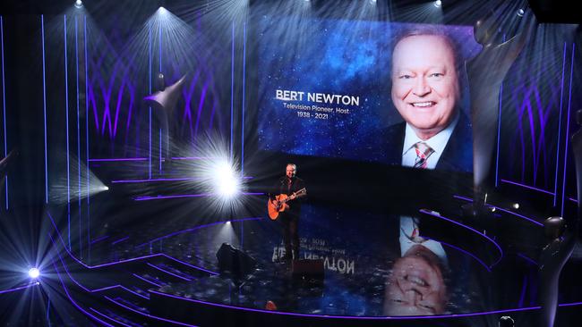 Steve Kilbey performs "Under the Milky Way" during the 2021 AACTA Awards. Picture: Mark Metcalfe/Getty Images for AFI