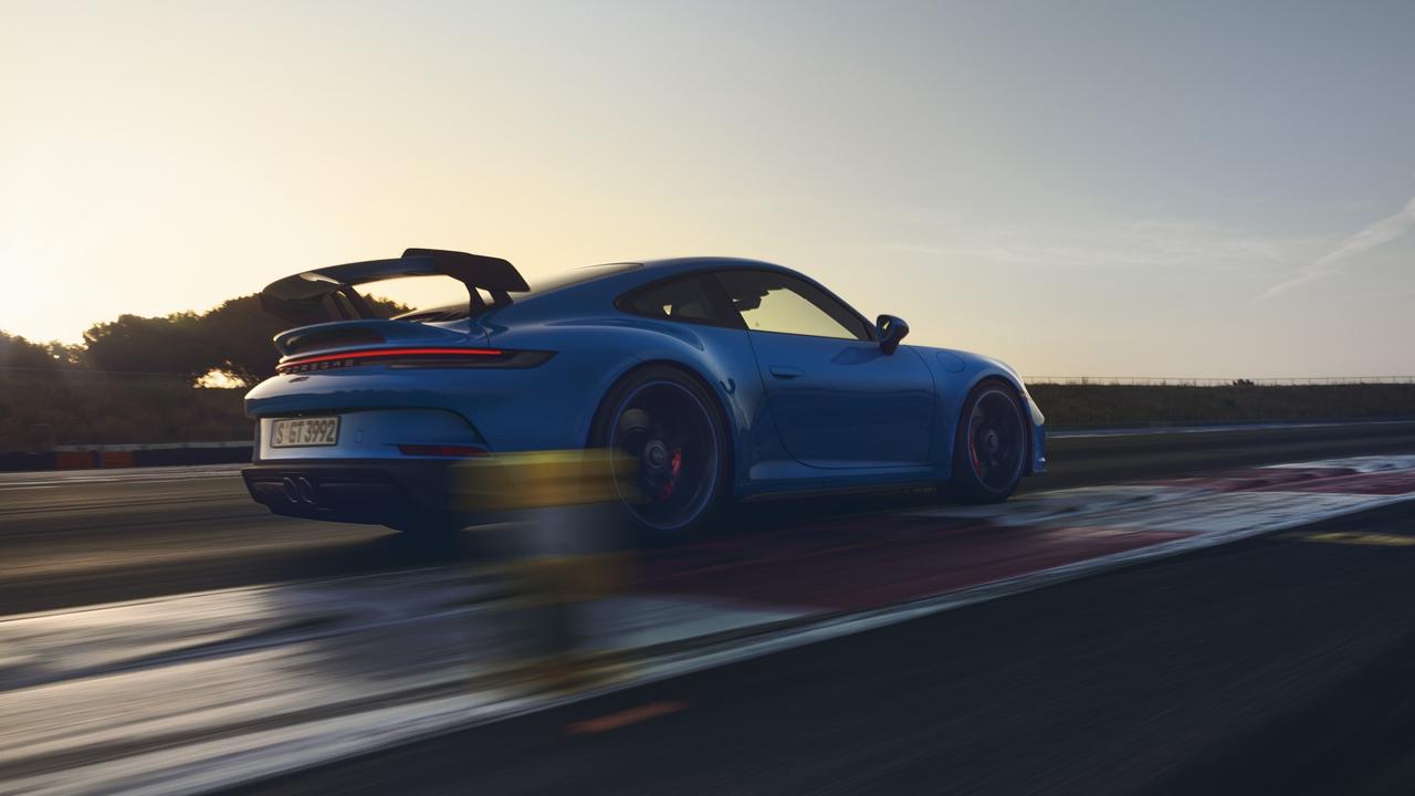 The new GT3 has ‘swan neck’ rear spoiler mounts that help increase downforce.