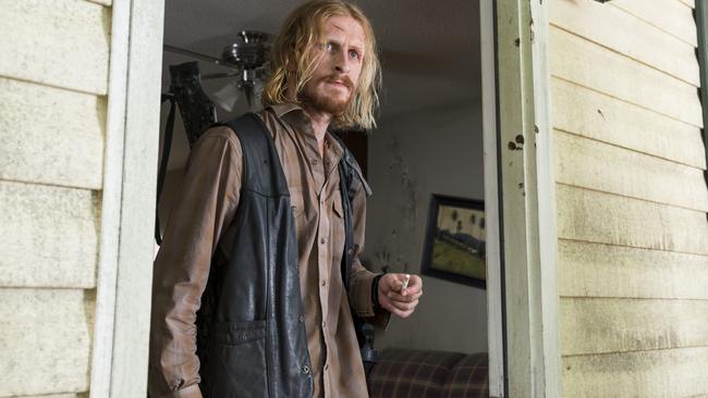 Dwight heads back to his old place. Does he make the final decision to betray Negan here?