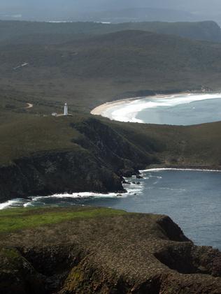 Island Scenic Flights. Bruny Island Lighthouse.