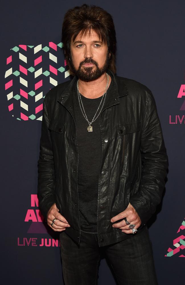 Whatâ€™s going on with Billy Ray Cyrusâ€™s hair? 