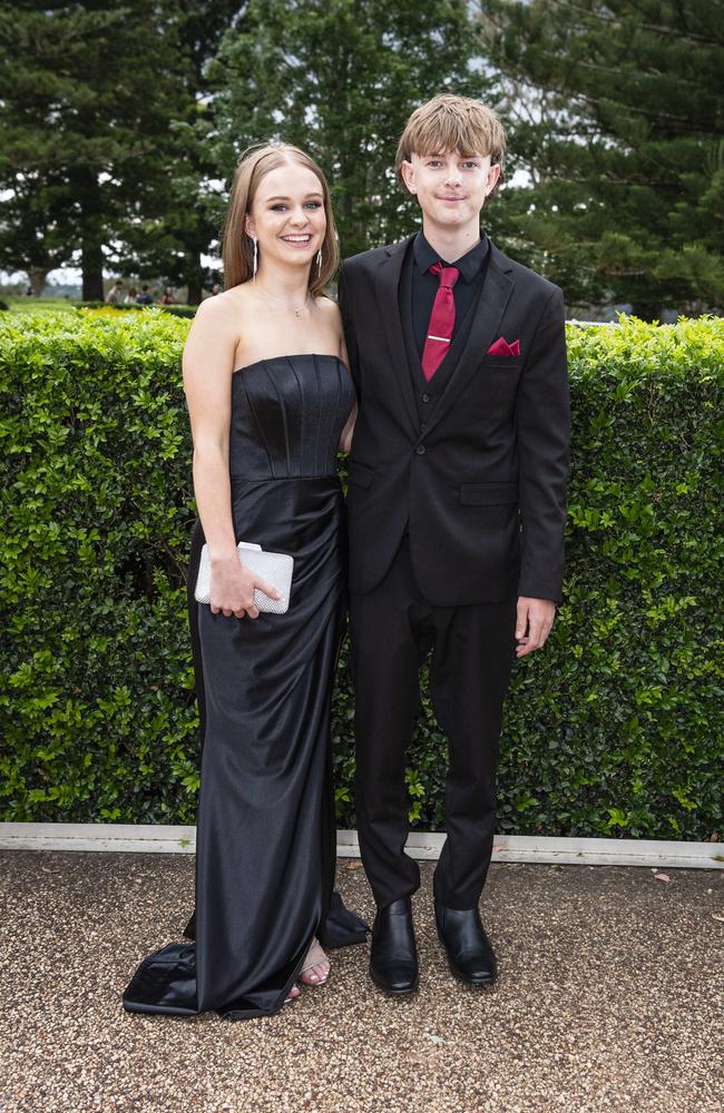 Mia Whitley and Ro McCulloch at Centenary Heights State High School formal at Picnic Point, Friday, November 15, 2024. Picture: Kevin Farmer