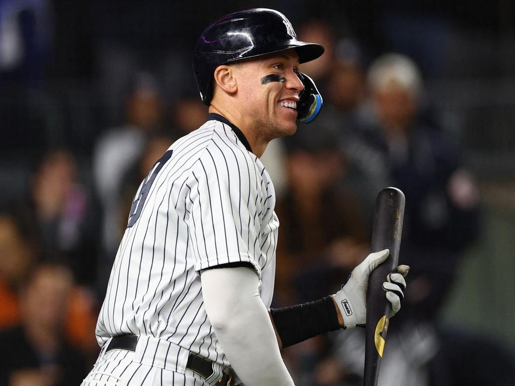 Aaron Judge Stays With Yankees, Gets Record Nine-Year, $360
