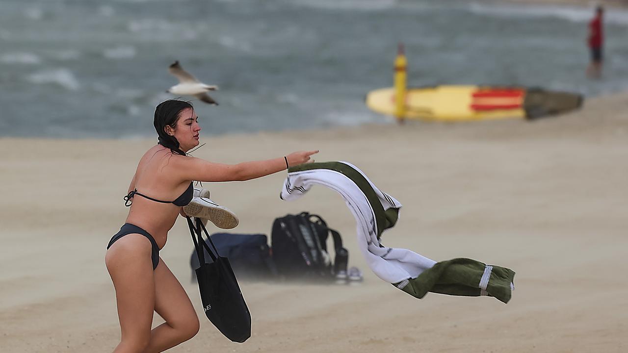 Melburnians were hit by a mammoth storm on Tuesday afternoon. Picture: NCA NewsWire / Ian Currie