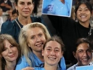 Sydney FC's Sarah Hunter is living her dream as a former fan now playing in the grand final.