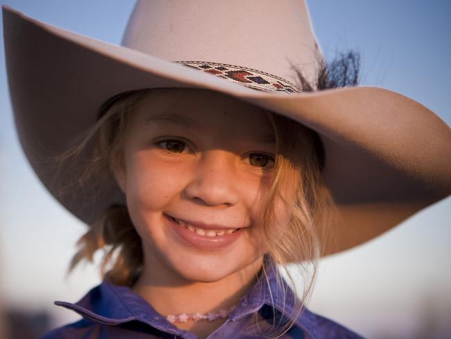 Dolly as the six-year-old face of Akubra.