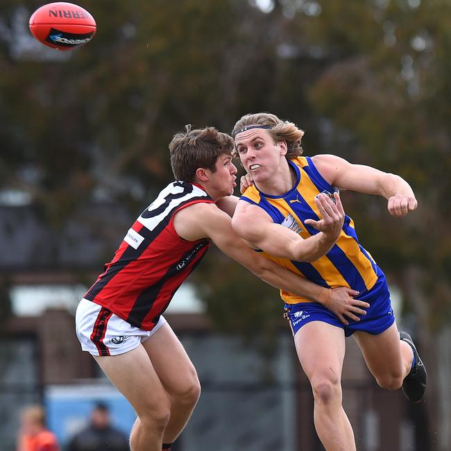 Nathan Oakes (right) in action for Noble Park. Oakes is set to join Luke Nelson in the Bombers’ team. Picture: JOSIE HAYDEN