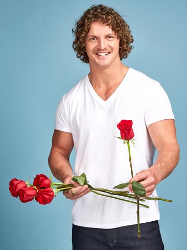 The Bachelor: Nick Cummins stuns Australia, bachelorettes in
