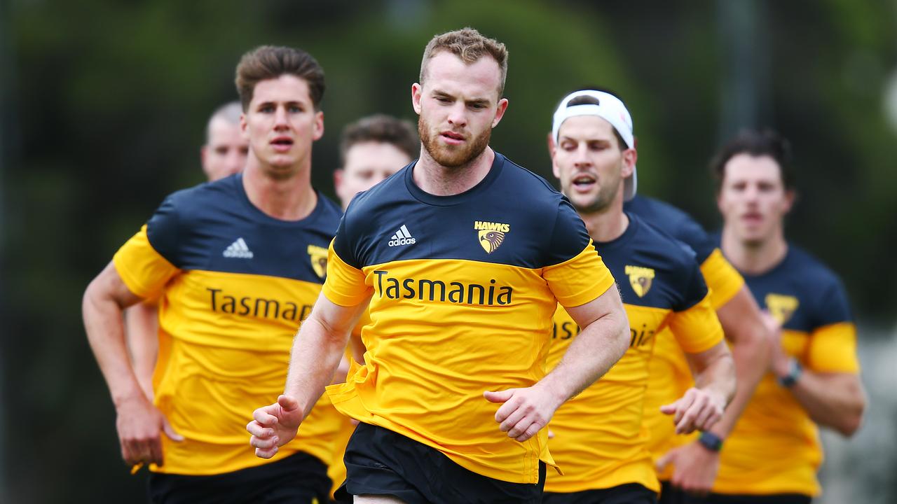 Tom Mitchell has received some advice from Gary Rohan and Michael Barlow.