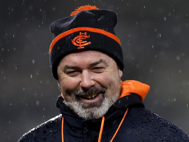 MELBOURNE, AUSTRALIA - AUGUST 18: Coach Daniel Harford is pictured during a Carlton Blues AFLW training session at Ikon Park on August 18, 2022 in Melbourne, Australia. (Photo by Jonathan DiMaggio/Getty Images)