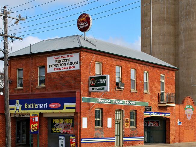 The Royal Mail Hotel, Mooroopna, is on the market for the first time in 15 years.