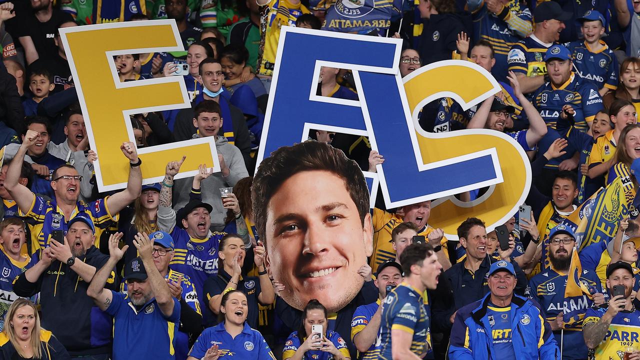 Eels fans were out in force for the semi-final against the Raiders. Picture: Mark Kolbe/Getty Images