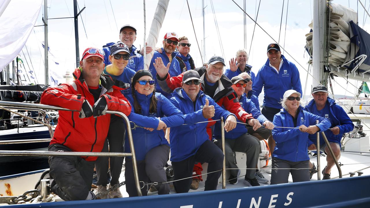 Beers and gratitude flow as final Hobart boat crosses finishing line