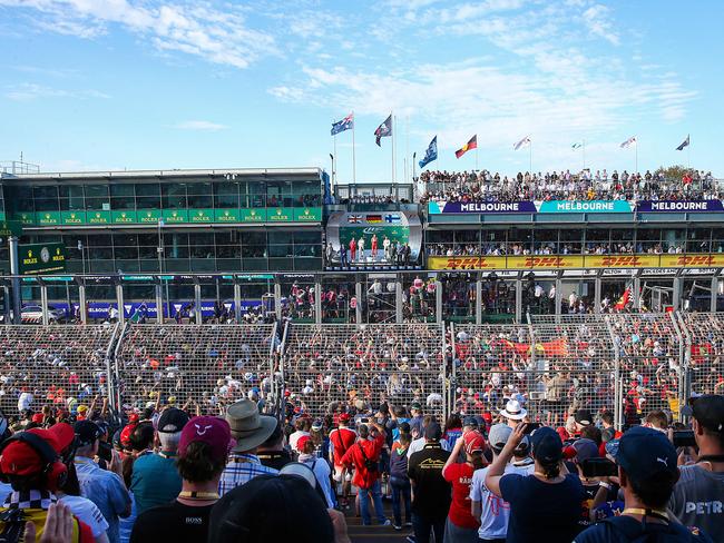 Racing fans at the 2017 Australian Grand Prix at Albert Park. Picture: Ian Currie