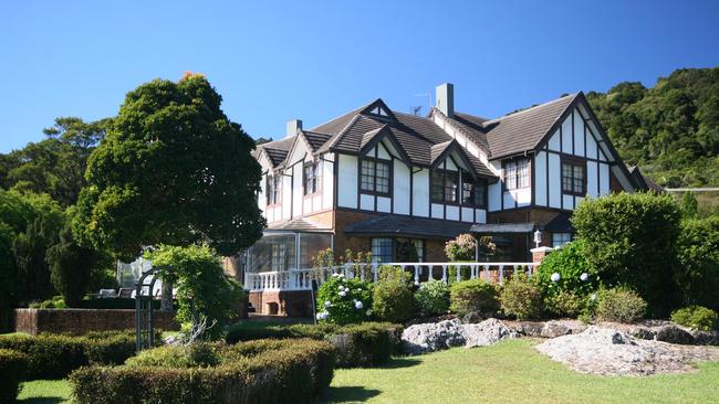 The property formerly known as Springbrook Mountain Manor at Springbook.