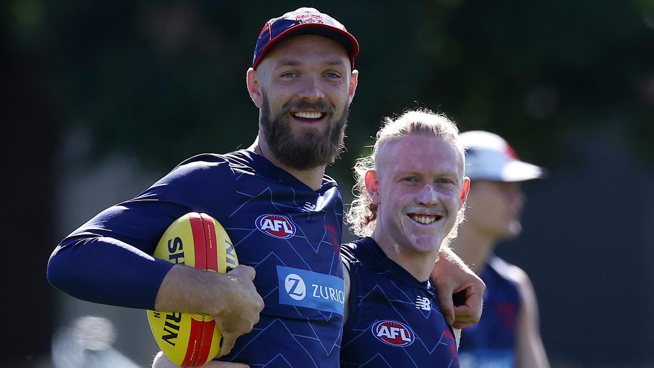 MELBOURNE . 16/12/2022. AFL. Melbourne training at Gosche Paddock. Max Gawn and Clayton Oliver during todays training session . Picture by Michael Klein