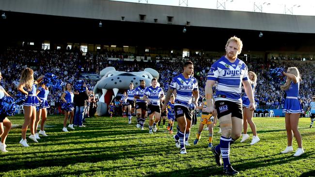 Bulldog's James Graham and team walk out to start the back to Belmore NRL game between the Canterbury Bulldogs and the Cronulla Sharks at Belmore Oval.Picture Gregg Porteous