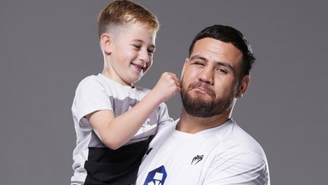 Tai Tuivasa will take an extended break from the UFC in 2023 to spend more time with his son Carter.