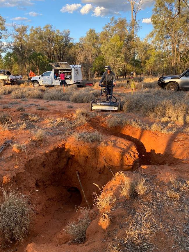 Max Thomas, GeoSpacial Technician at Subsurface Mapping Solutions, performs Ground Penetrating Radar work on northern hairy-nosed wombat burrows at Richard Underwood Nature Refuge. Picture: Andy Howe/Australian Wildlife Conservancy.