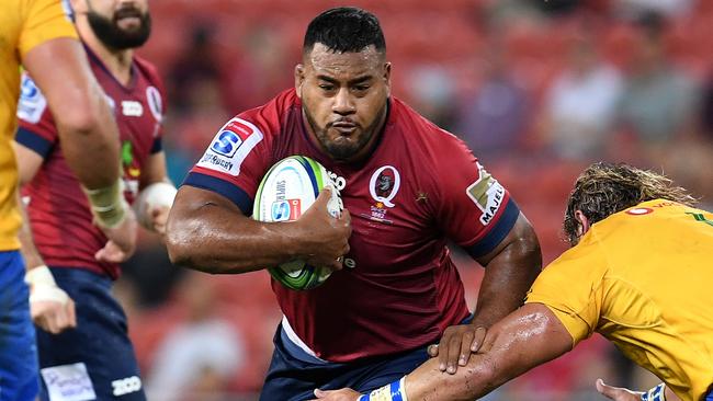 Taniela Tupou of the Reds (centre) in action during the Round 4 Super Rugby match between the Queensland Reds and the Bulls at Suncorp Stadium in Brisbane, Saturday, March 10, 2018. (AAP Image/Dan Peled) NO ARCHIVING, EDITORIAL USE ONLY