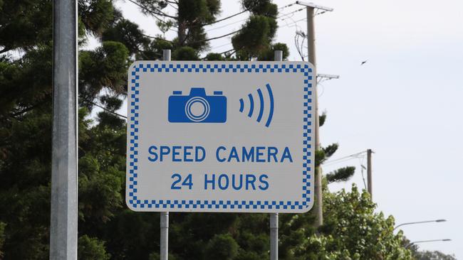 More than 800 devices were initially installed along the Kwinana Freeway