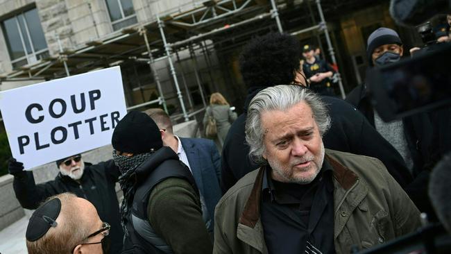 Former Donald Trump Adviser Steve Bannon arrives at the FBI’s Washington office.