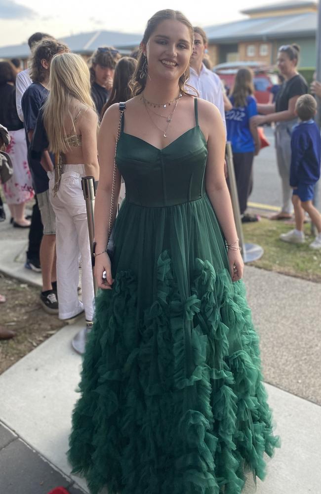 Ella Eade at the 2022 Beerwah State High formal.