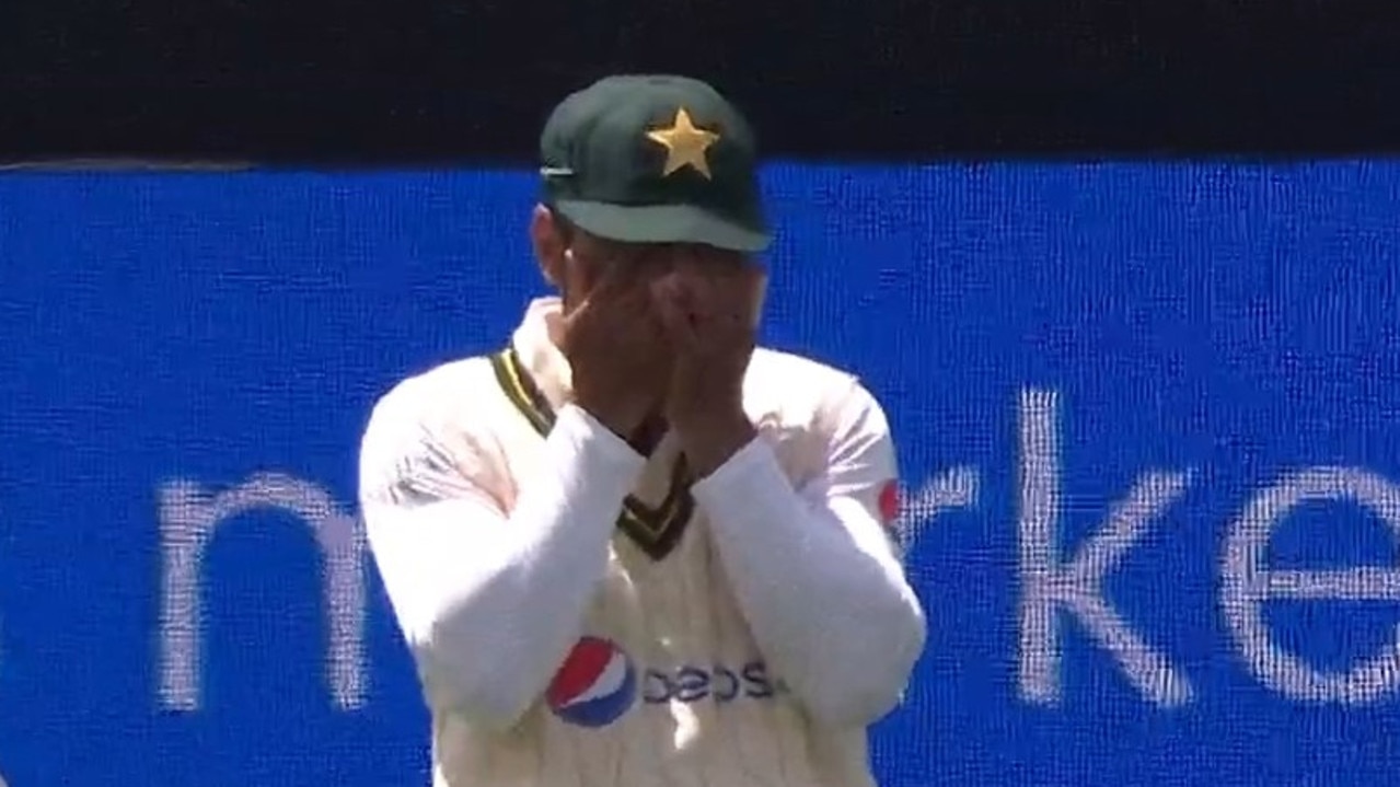You can’t drop those at first slip. Photo: Fox Cricket.