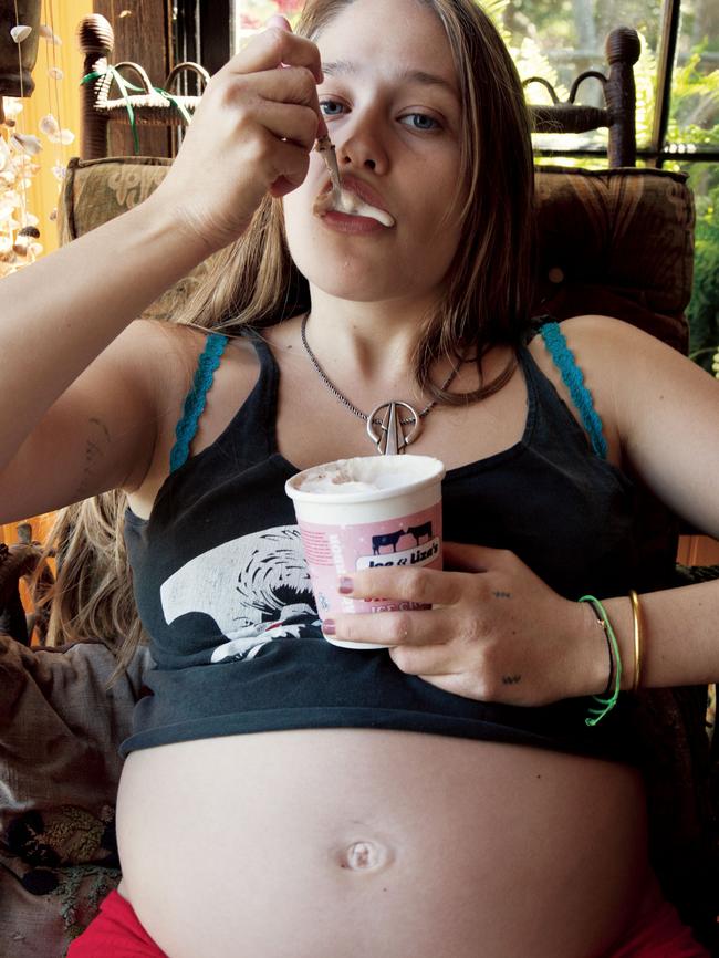 Girls star Jemima Kirke has two children. Picture: Supplied