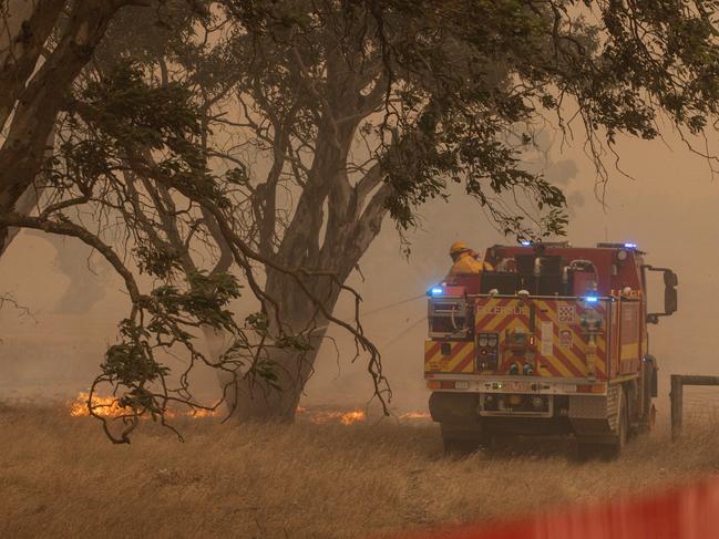 The bushfire in the Grampians has burned through about 76,000 hectares of land. Picture: NewsWire / Diego Fedele