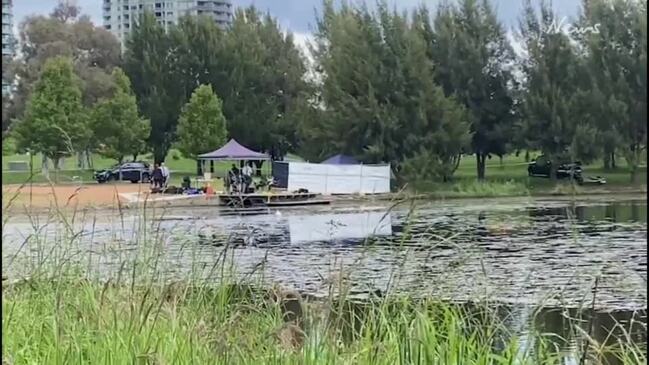 Bodies found in Yerrabi Pond, Police search