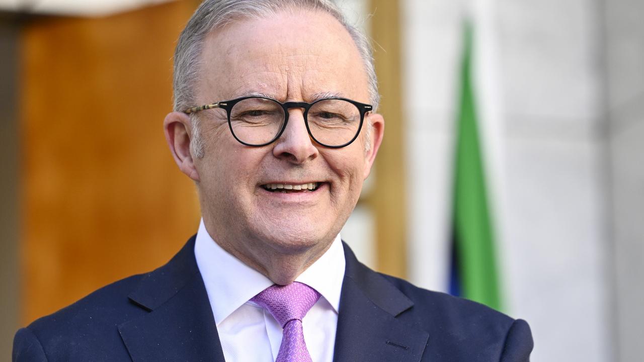 ‘Albo so lucky he should go down to the casino’