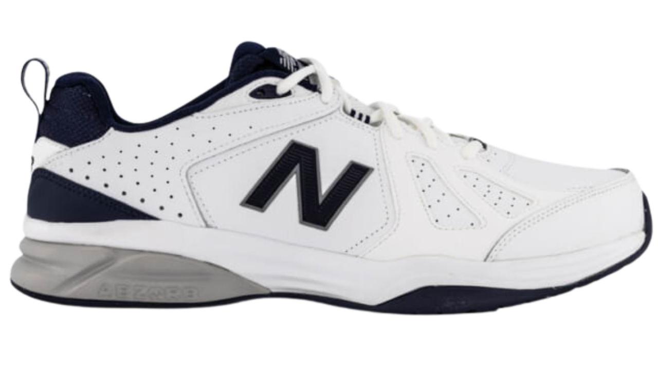 New Balance 624 V5 (2e Wide) Mens are lightweight with optimal comfort.