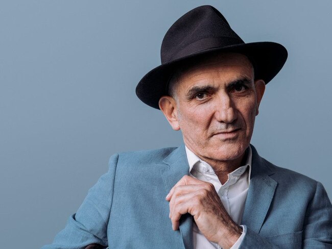 Paul Kelly announces Stanthorpe show. Photo: Contributed