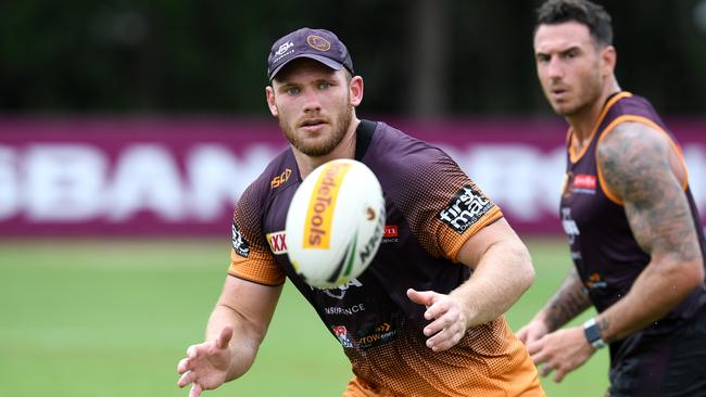 Lodge will be Brisbane’s top prop in 2019. AAP Image/Dan Peled.