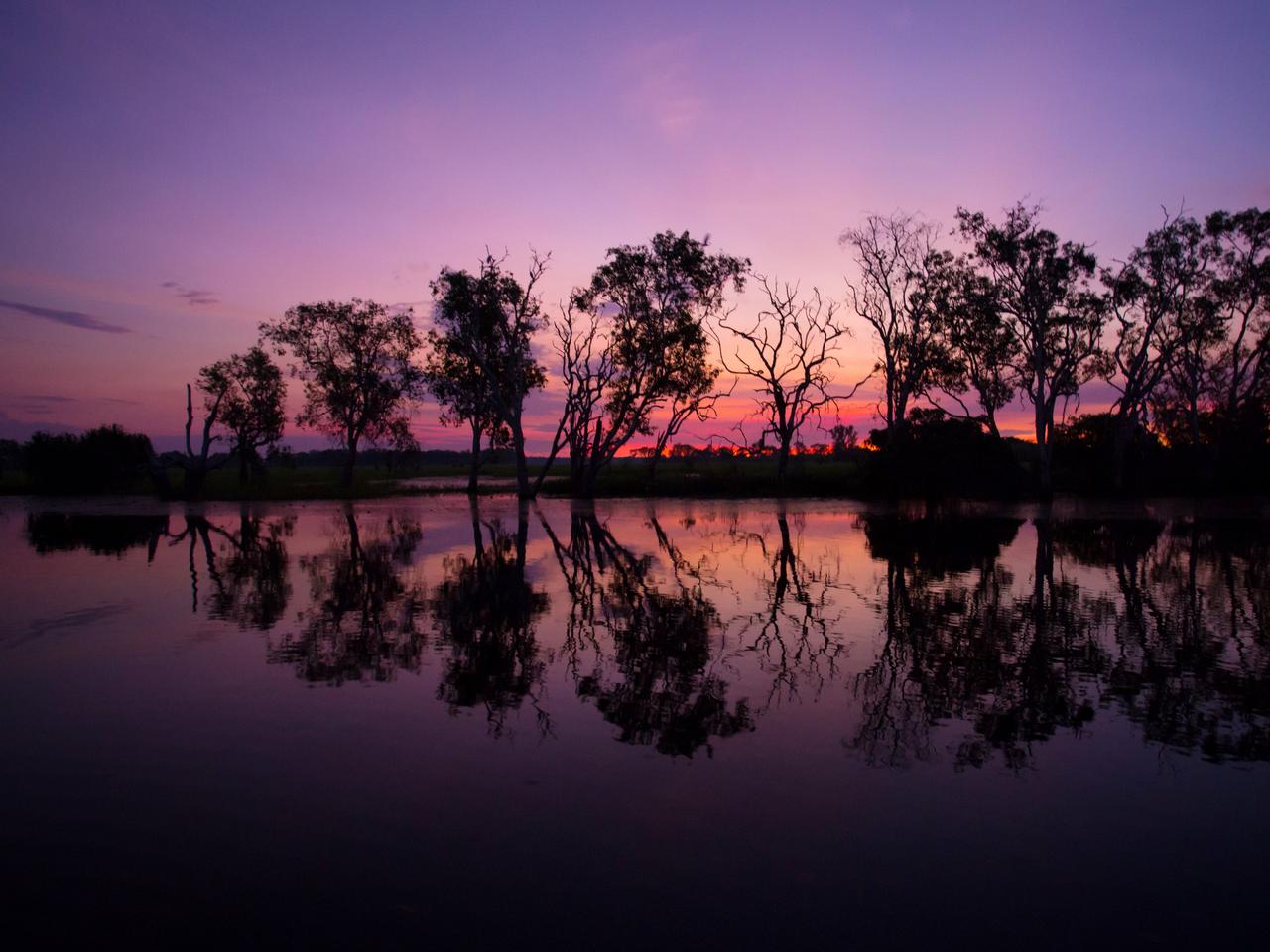 Best time to visit Kakadu National Park: wet season weather, cheap | escape