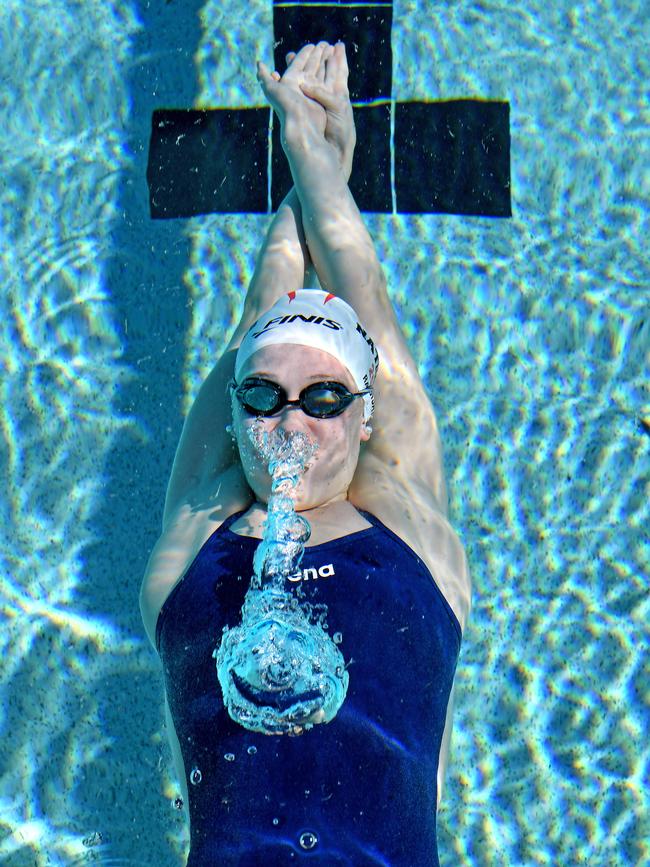 Gun schoolgirl swimmer Ella Ramsay. Picture, John Gass