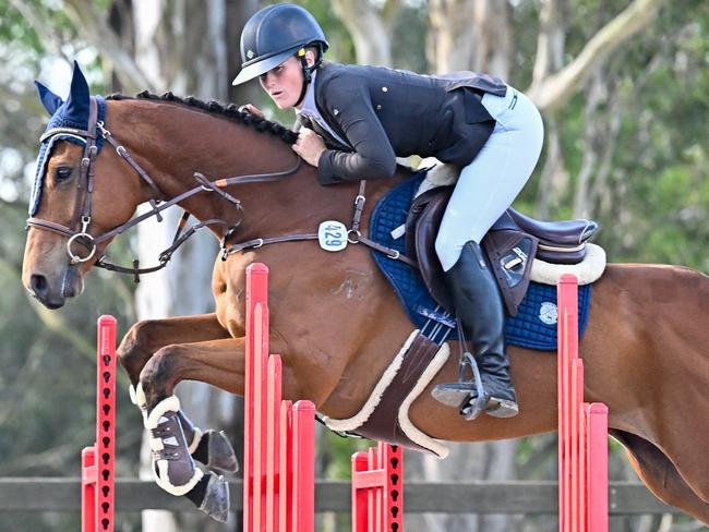 Alison and Stan the ex-Grafton racehorse