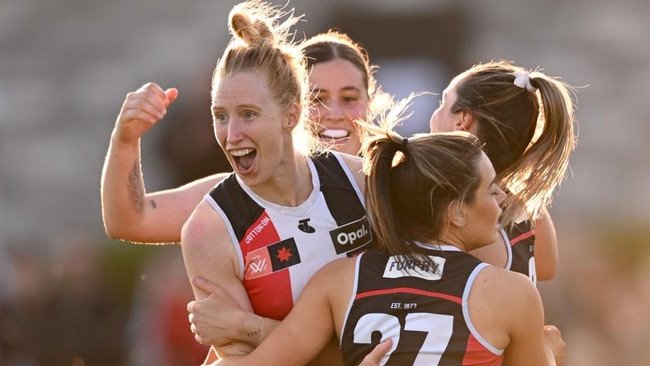 AFLW spectator numbers are embarrassing so why not have women play the curtain raiser to main games in the same way reserves used to play before seniors?