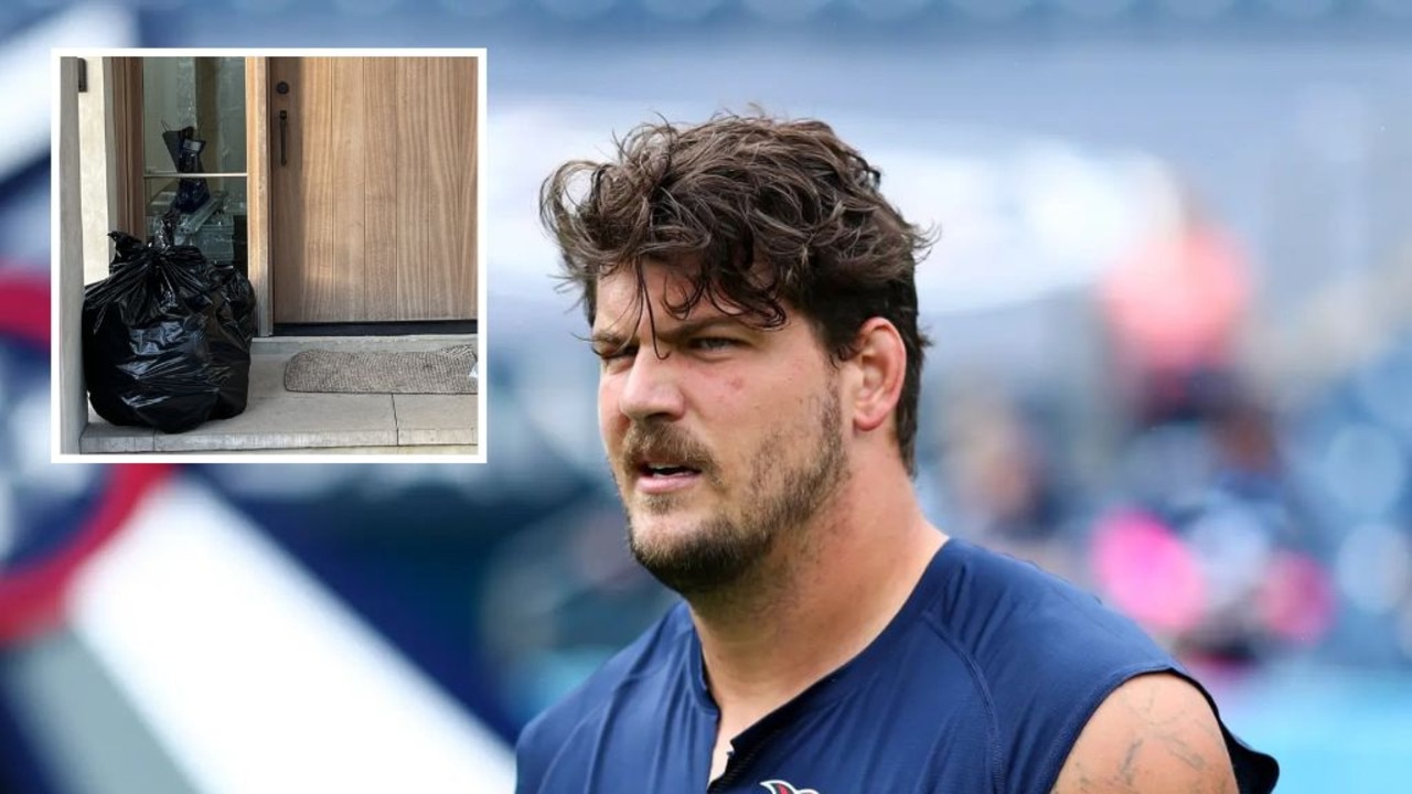 Tennessee Titans dump Taylor Lewan's possessions on his doorstep