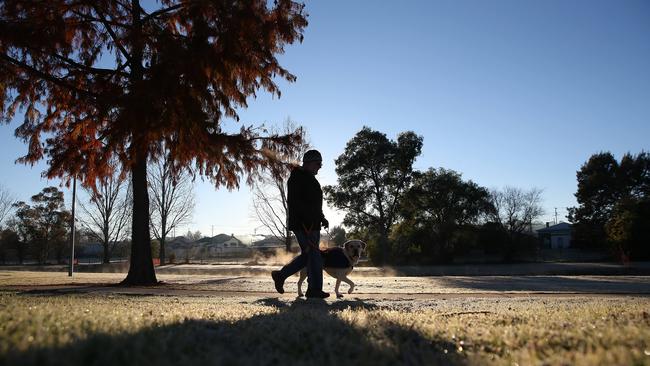 It was minus 2 degrees in the Southern Downs town of Applethorpe this morning. Picture: Peter Wallis