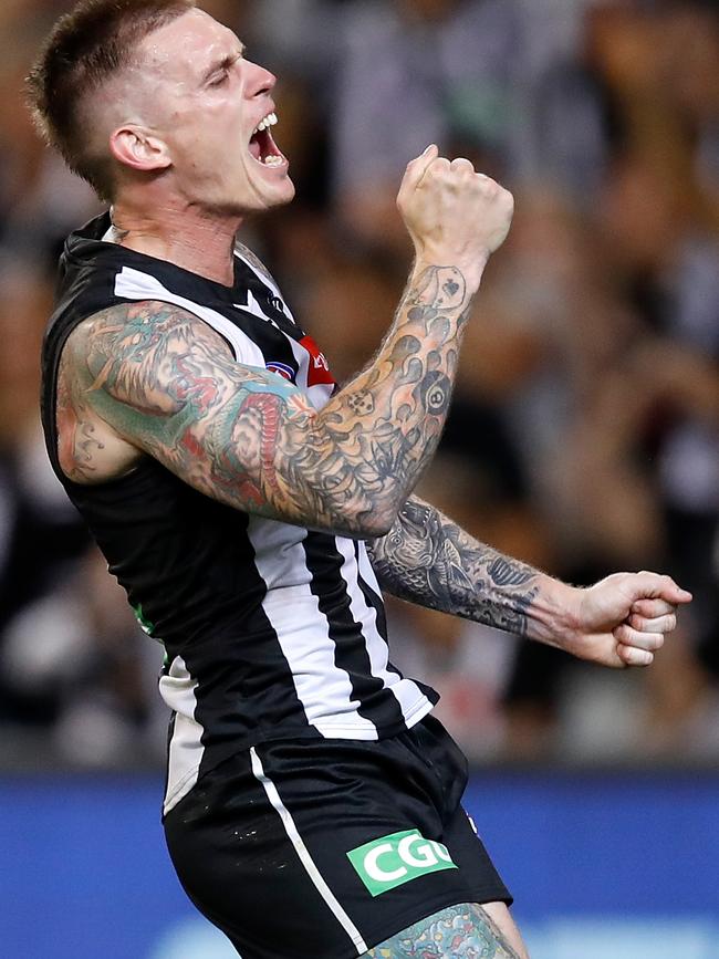 Dayne Beams as a Magpie.