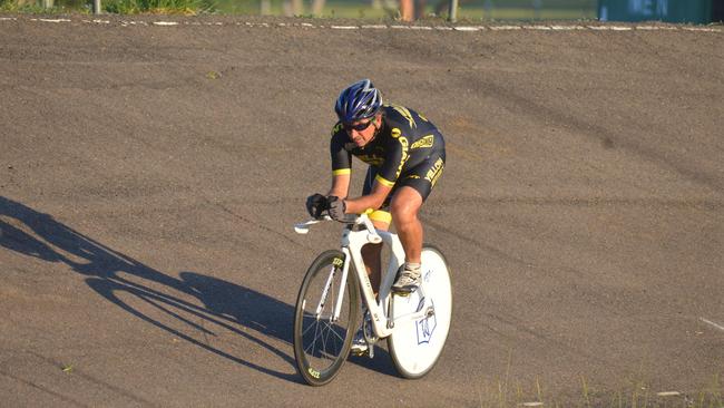 Warwick cyclist Tony Simonelli training at the Warwick Velodrome. Picture: Gerard Walsh