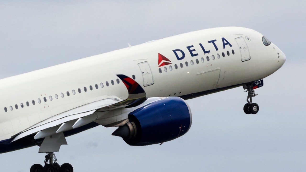 Delta Air Lines Boeing plane loses emergency slide midflight, crew