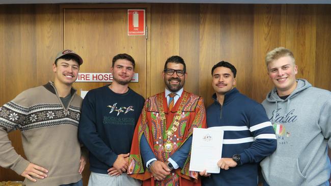 Te Ata Namana with his "support crew" which included Alice Springs Town Council Mayor Matt Paterson. Picture: Gera Kazakov