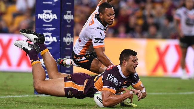 David Fifita bombed a try for the home side. (AAP Image/Dave Hunt)