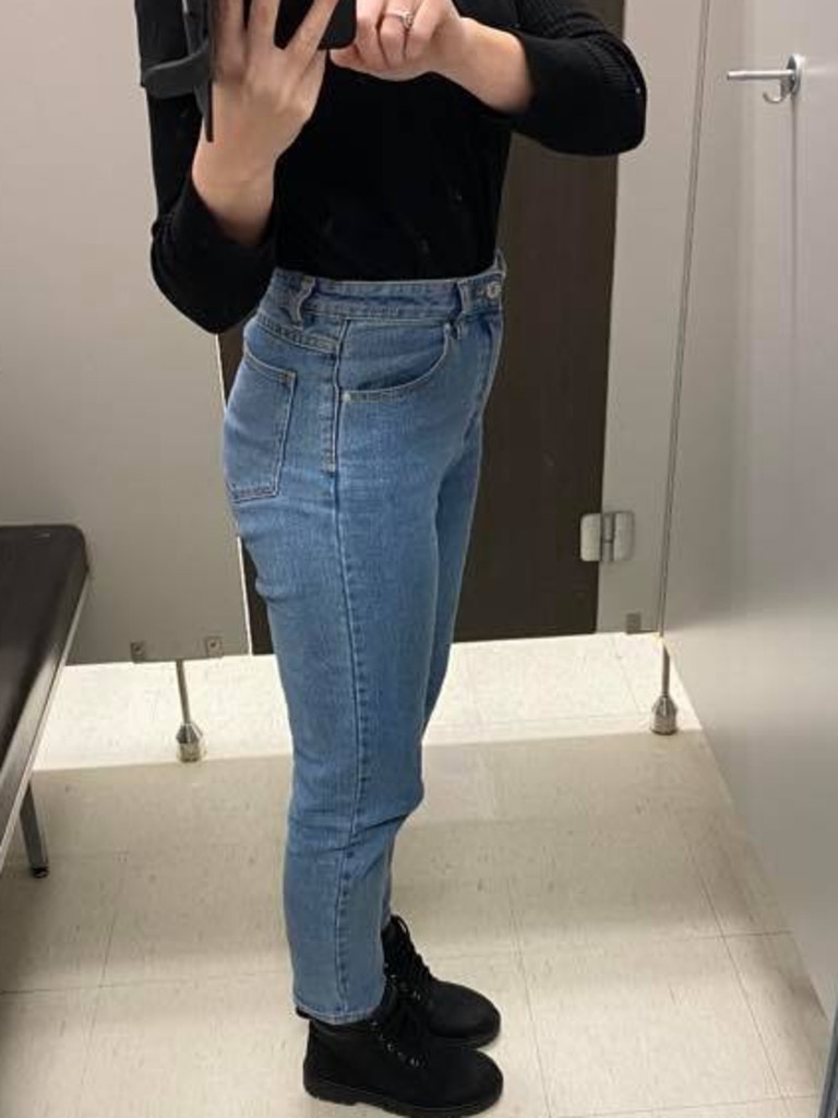 Kmart Slim Straight Distressed Jeans-Light Wash Size: 6, Price History &  Comparison