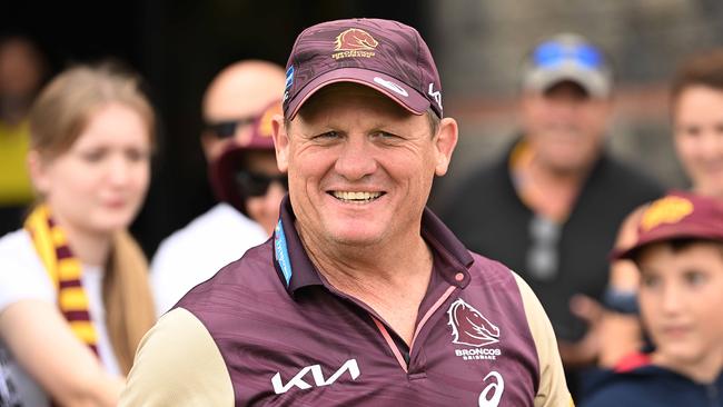 25/9/2023: Kevin Walters during a Broncos fan training session at the Red Hill, Brisbane. pic: Lyndon Mechielsen/Courier Mail