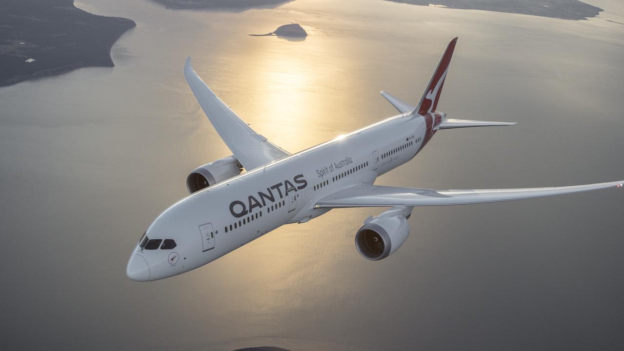 Top travel trends in Australia 2019: Qantas flights, Uluru closed ...